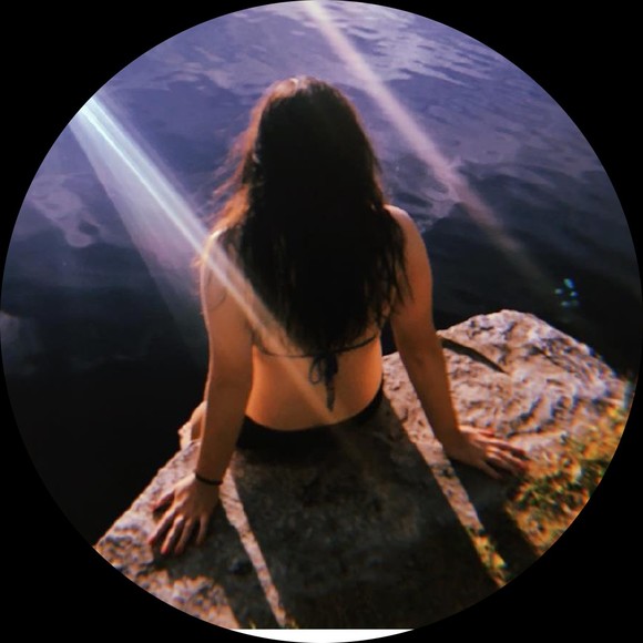 roxxisellsxoxo